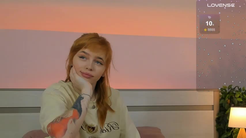 Phoenix_Margo Live Sex December 17, 2025
