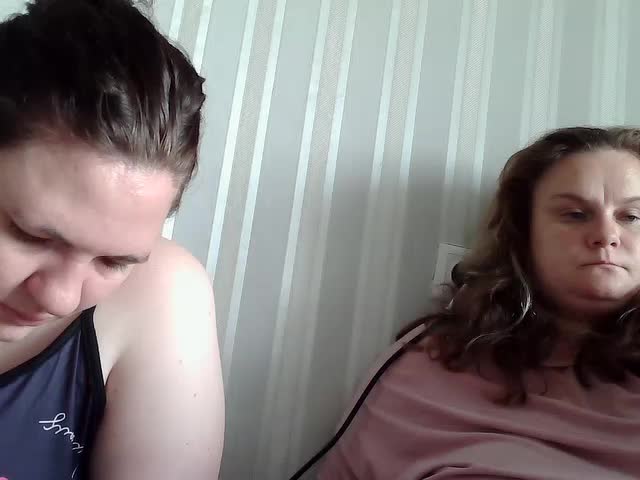 HollyXEva Live Sex December 14, 2025