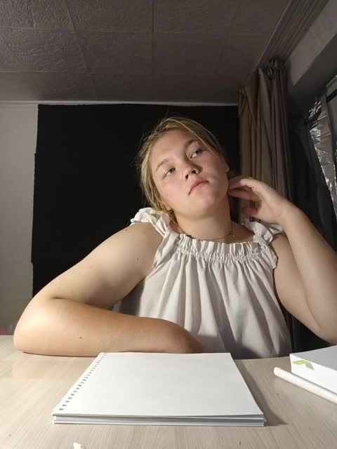 Kakdelaman Live Sex December 14, 2025