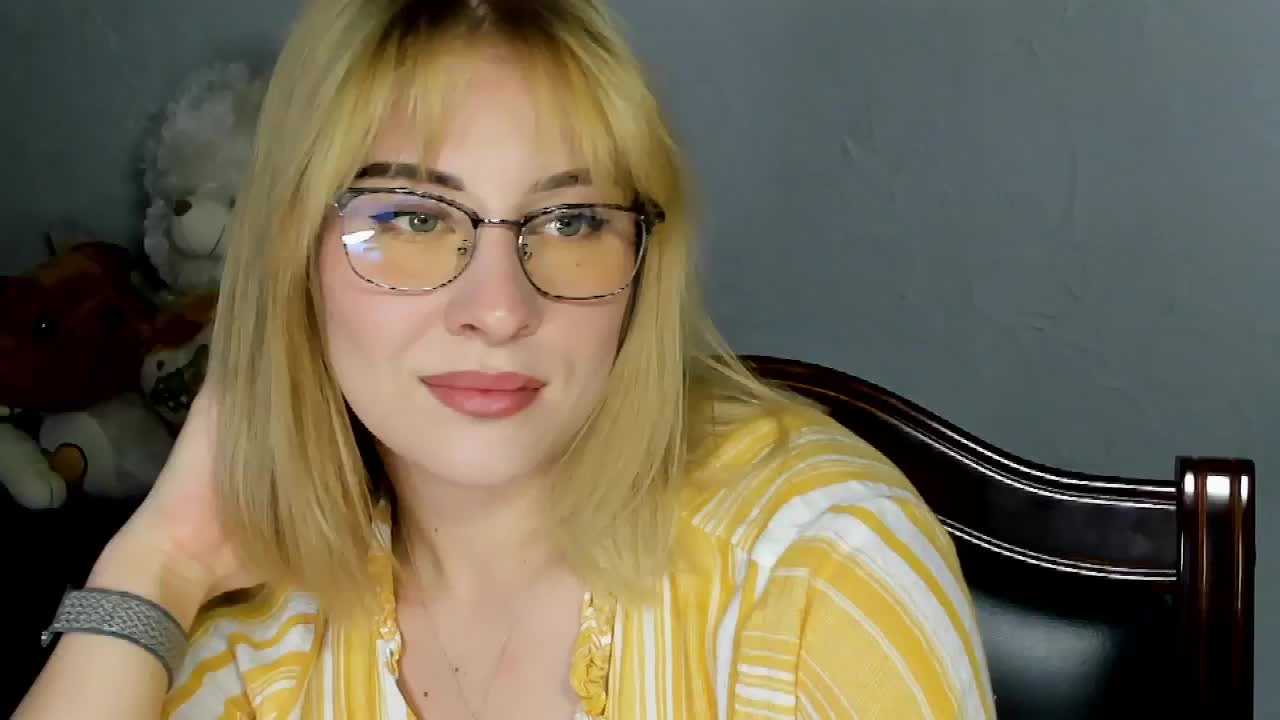 KissyKristy Live Sex December 17, 2025