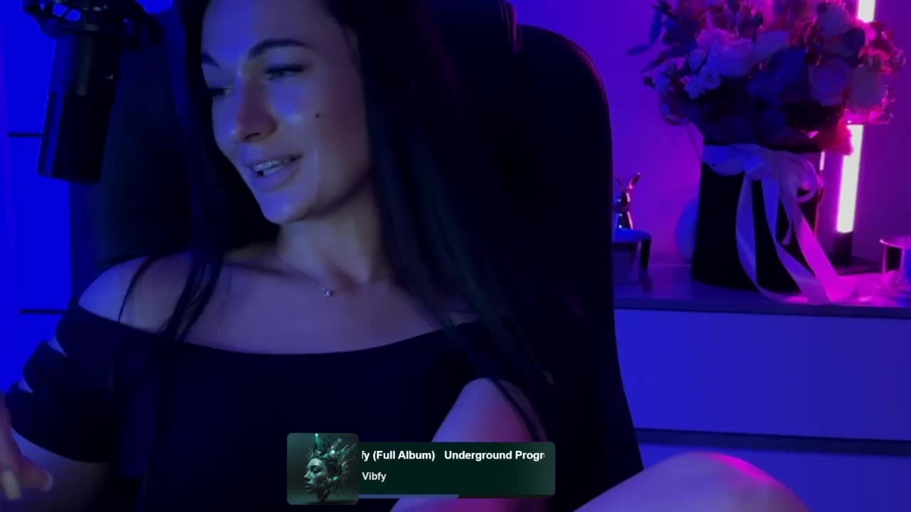 _UkRaiNo4Ka_ Live Sex December 13, 2025