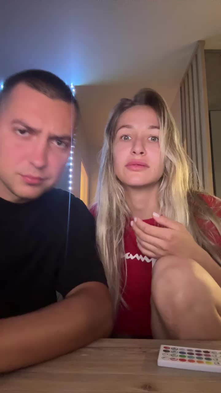 QueenKing Live Sex December 14, 2025