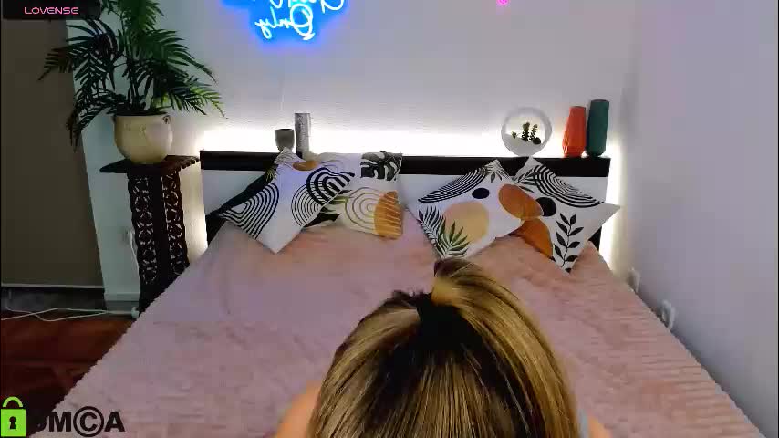 lucia_lucky Live Sex December 13, 2025