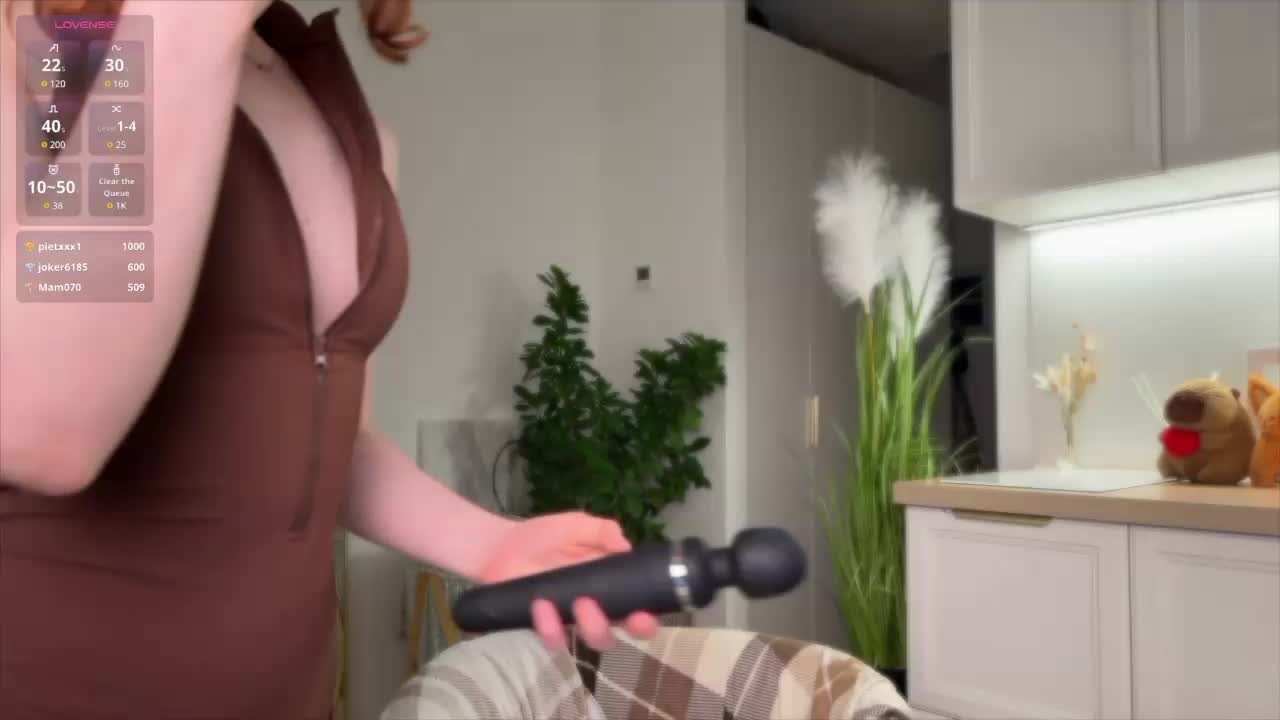 -milka- Live Sex December 14, 2025