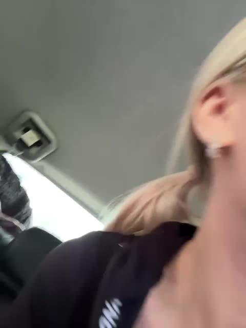 -Estonia- Live Sex December 13, 2025