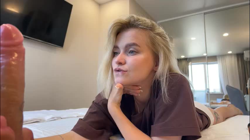 adele_nick2202 Live Sex December 15, 2025