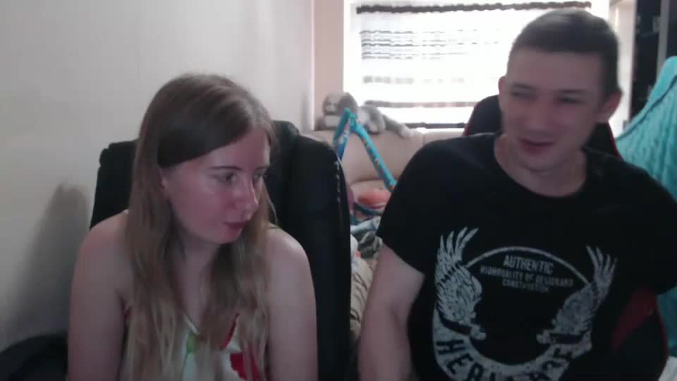 jenisandpeter Live Sex December 13, 2025