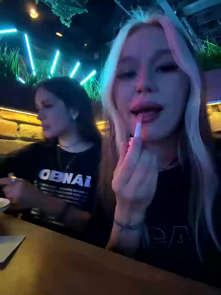 askorbinkiii Live Sex December 14, 2025