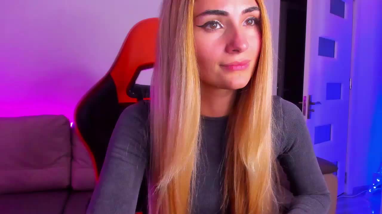 Lynx Live Sex December 14, 2025