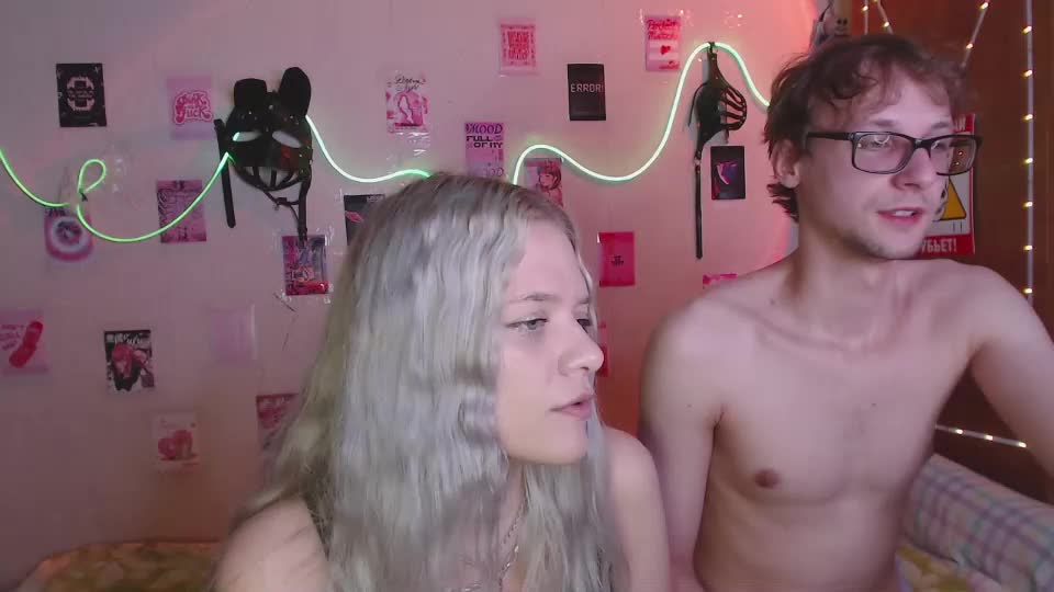 your_horny_friends Live Sex December 14, 2025