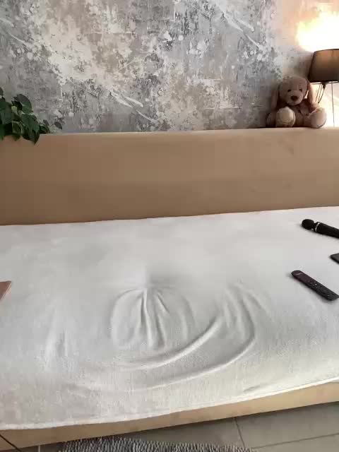 _I_123 Live Sex December 13, 2025