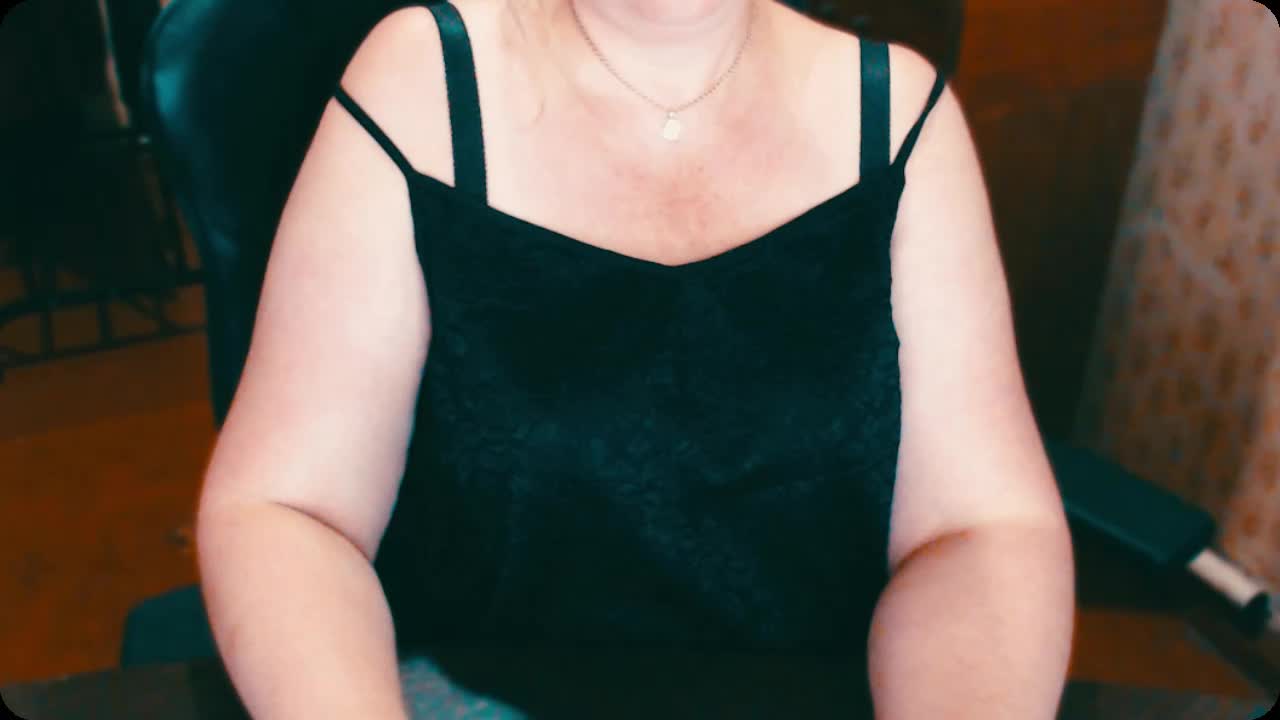 Alisa1917 Live Sex December 14, 2025