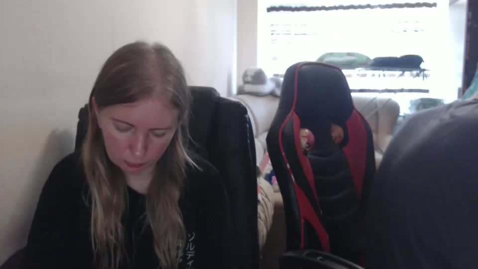 jenisandpeter Live Sex December 13, 2025