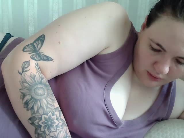 HollyXEva Live Sex December 14, 2025