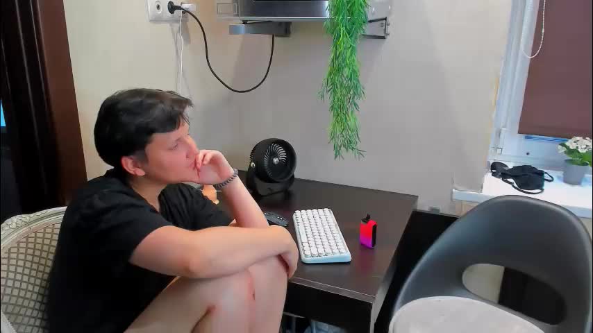 raven_radiant Live Sex December 19, 2025