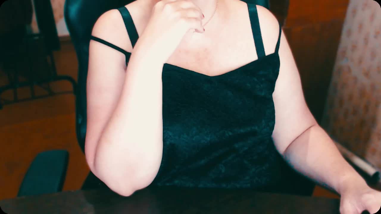 Alisa1917 Live Sex December 14, 2025