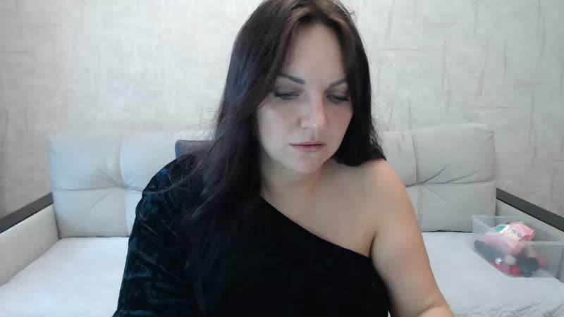 JenniferTheChic Live Sex December 15, 2025