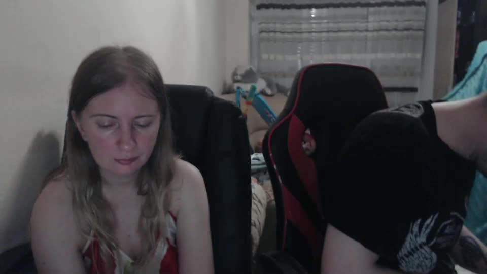 jenisandpeter Live Sex December 13, 2025