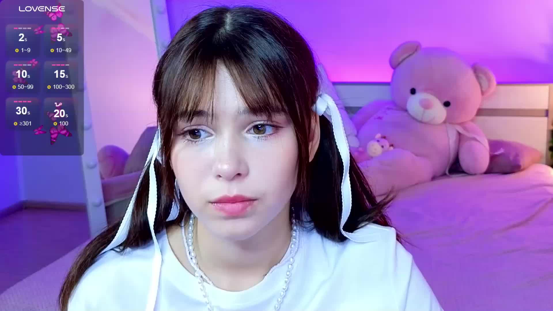 CoralineJones Live Sex December 15, 2025