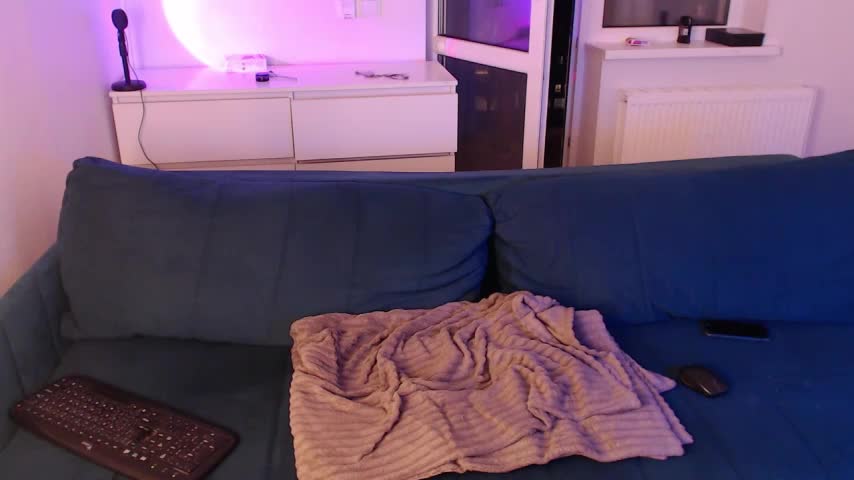 ursula_davis Live Sex December 14, 2025