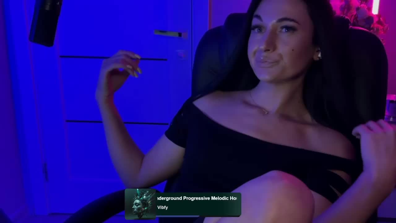 _UkRaiNo4Ka_ Live Sex December 13, 2025