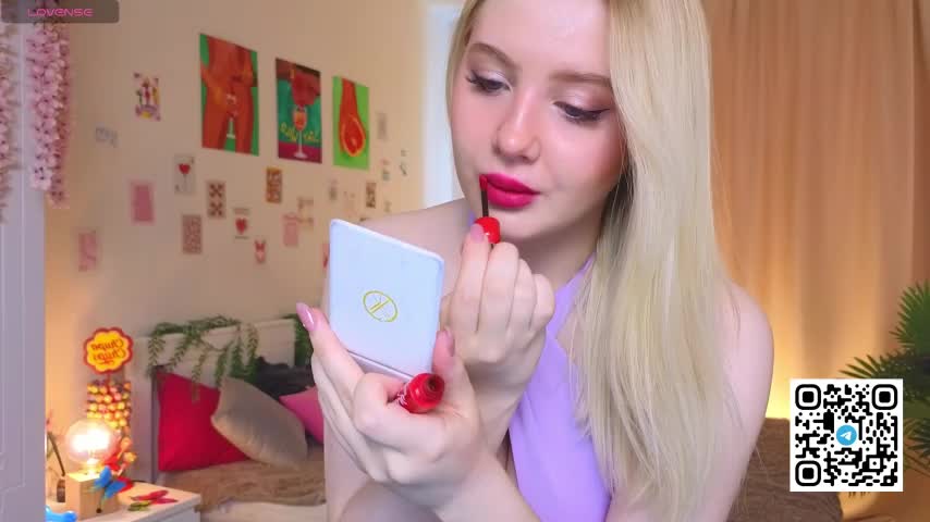 oliviabr0wn0 Live Sex December 13, 2025