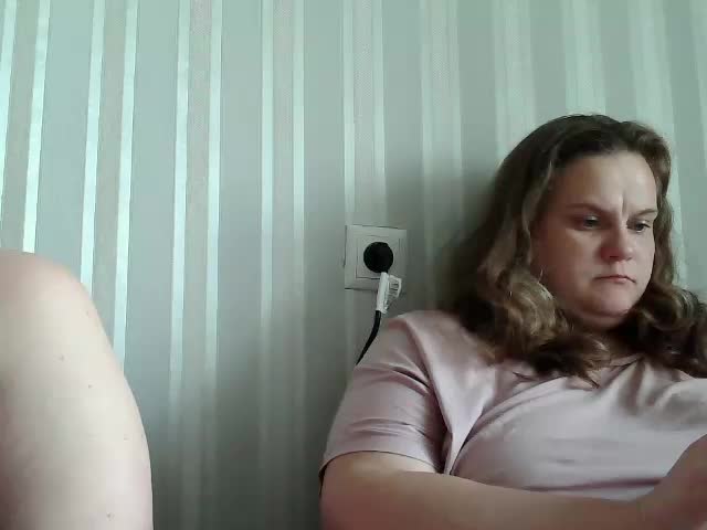 HollyXEva Live Sex December 14, 2025