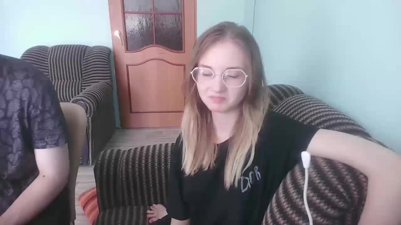 emolina Live Sex December 13, 2025