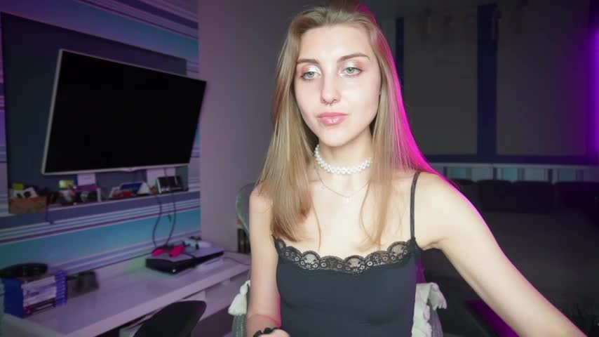 CassiaBlade1 Live Sex December 17, 2025