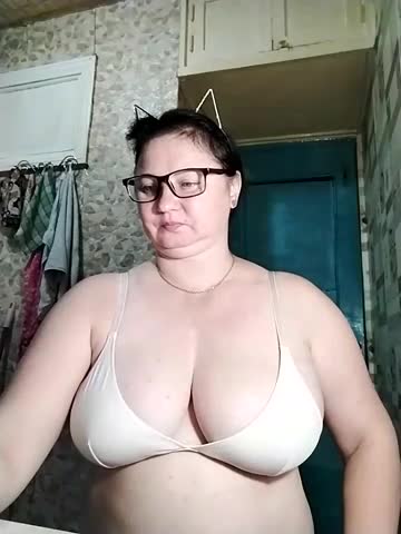 Holly-69 Live Sex December 13, 2025