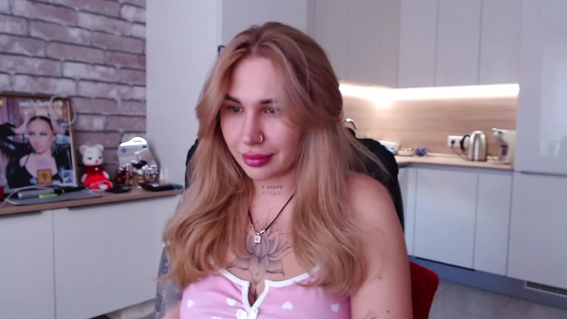 lolabarbie Live Sex December 14, 2025