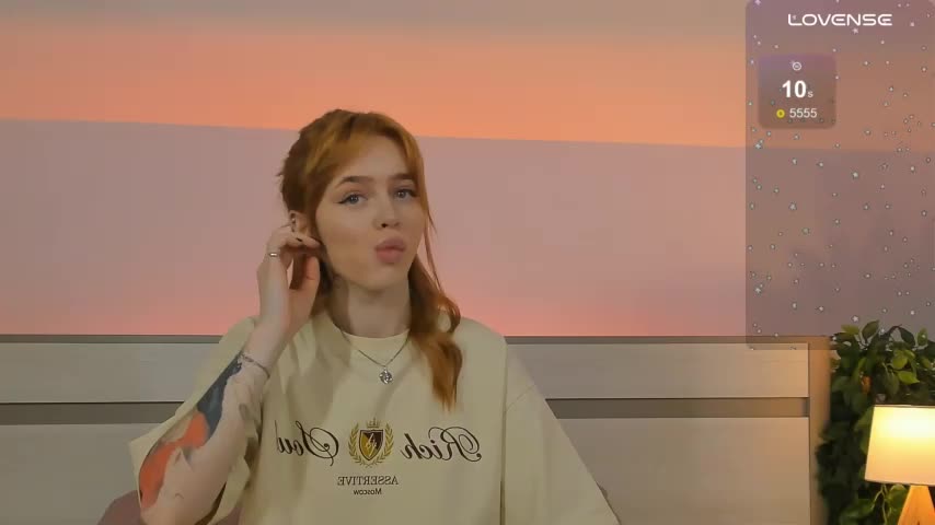 Phoenix_Margo Live Sex December 17, 2025