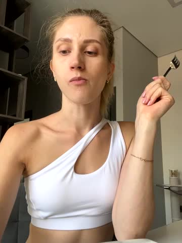 Feral_berry_8133 Live Sex December 13, 2025