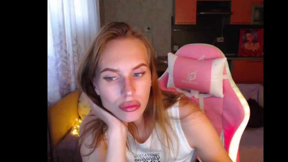 elsa_shine Live Sex December 13, 2025