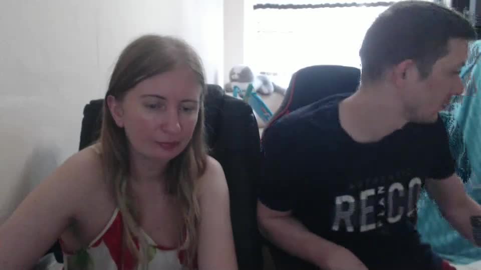 jenisandpeter Live Sex December 13, 2025