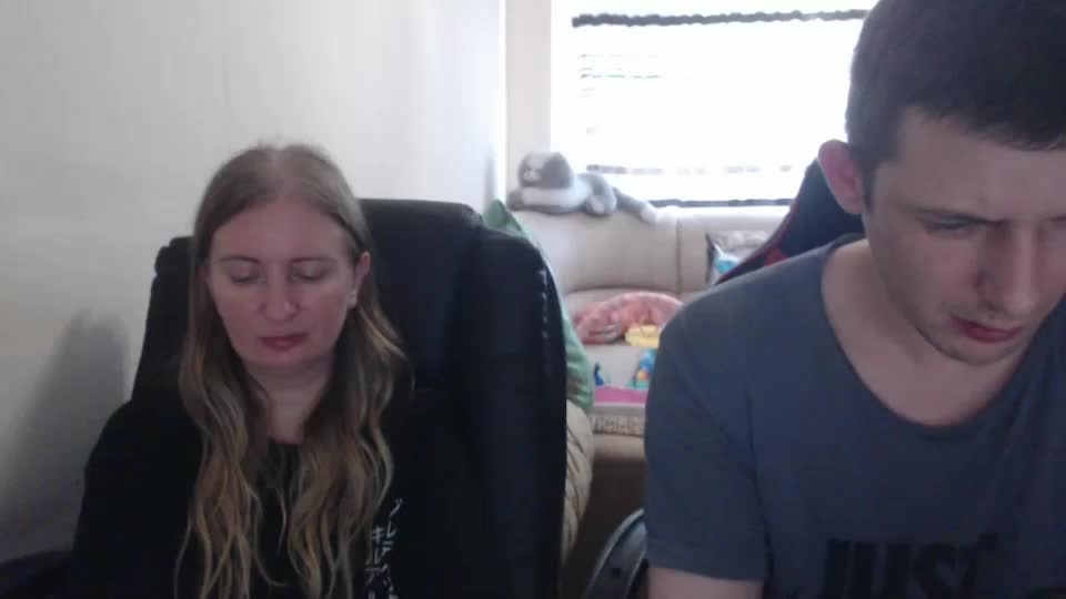 jenisandpeter Live Sex December 13, 2025