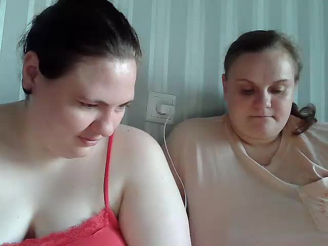 HollyXEva Live Sex December 14, 2025