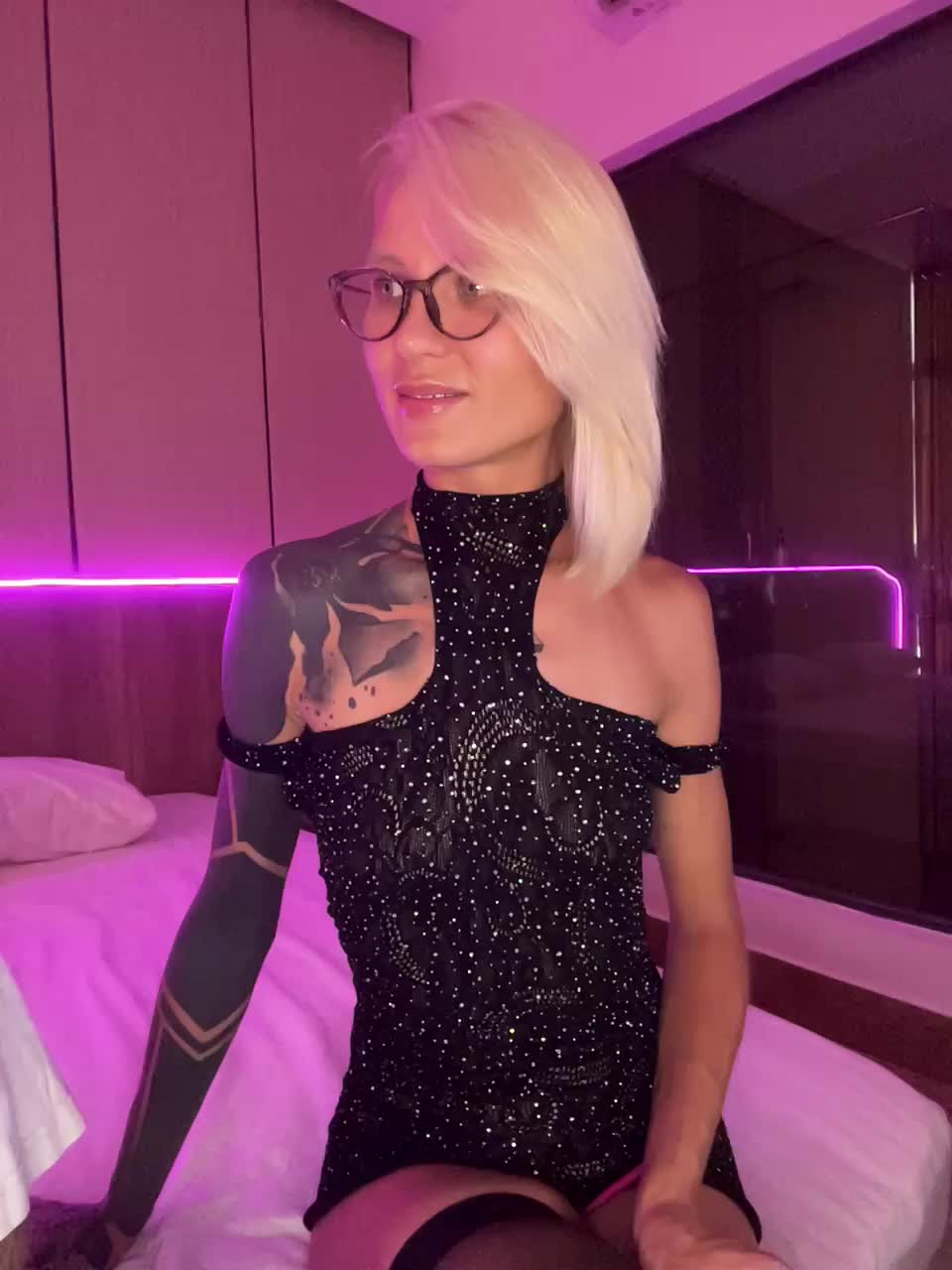 Twins666 Live Sex December 13, 2025