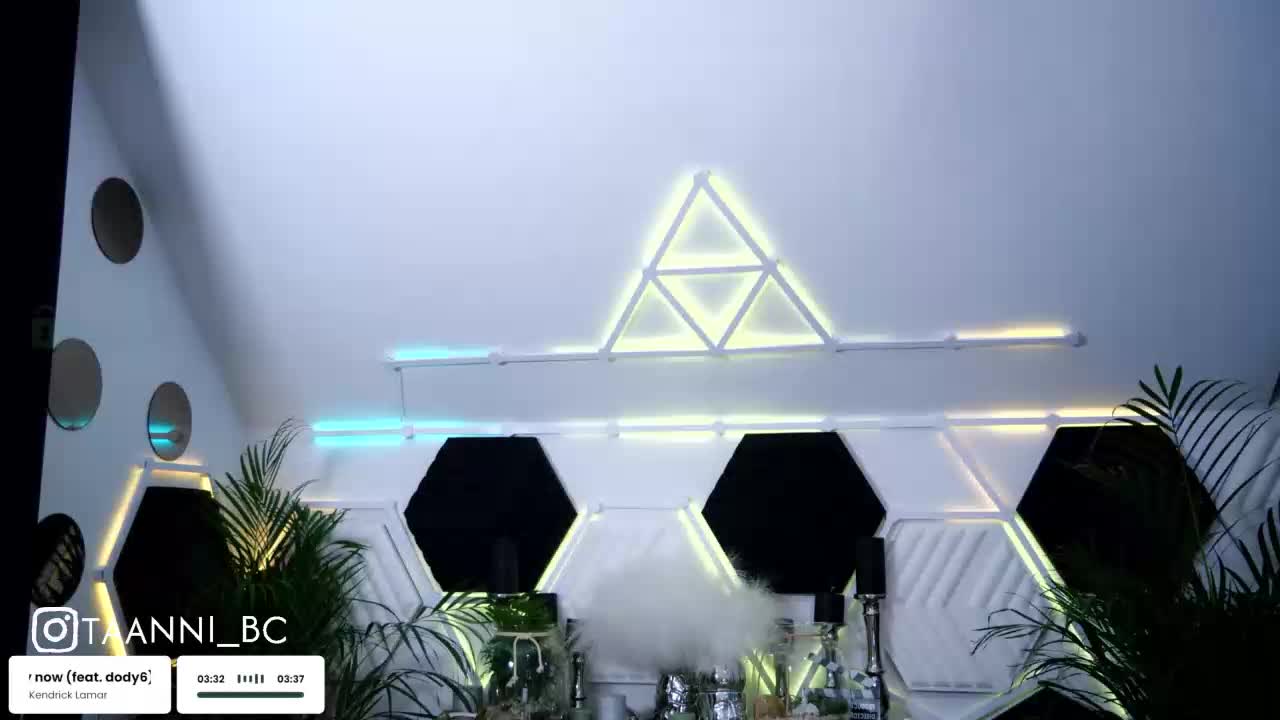 Taanni Live Sex December 13, 2025