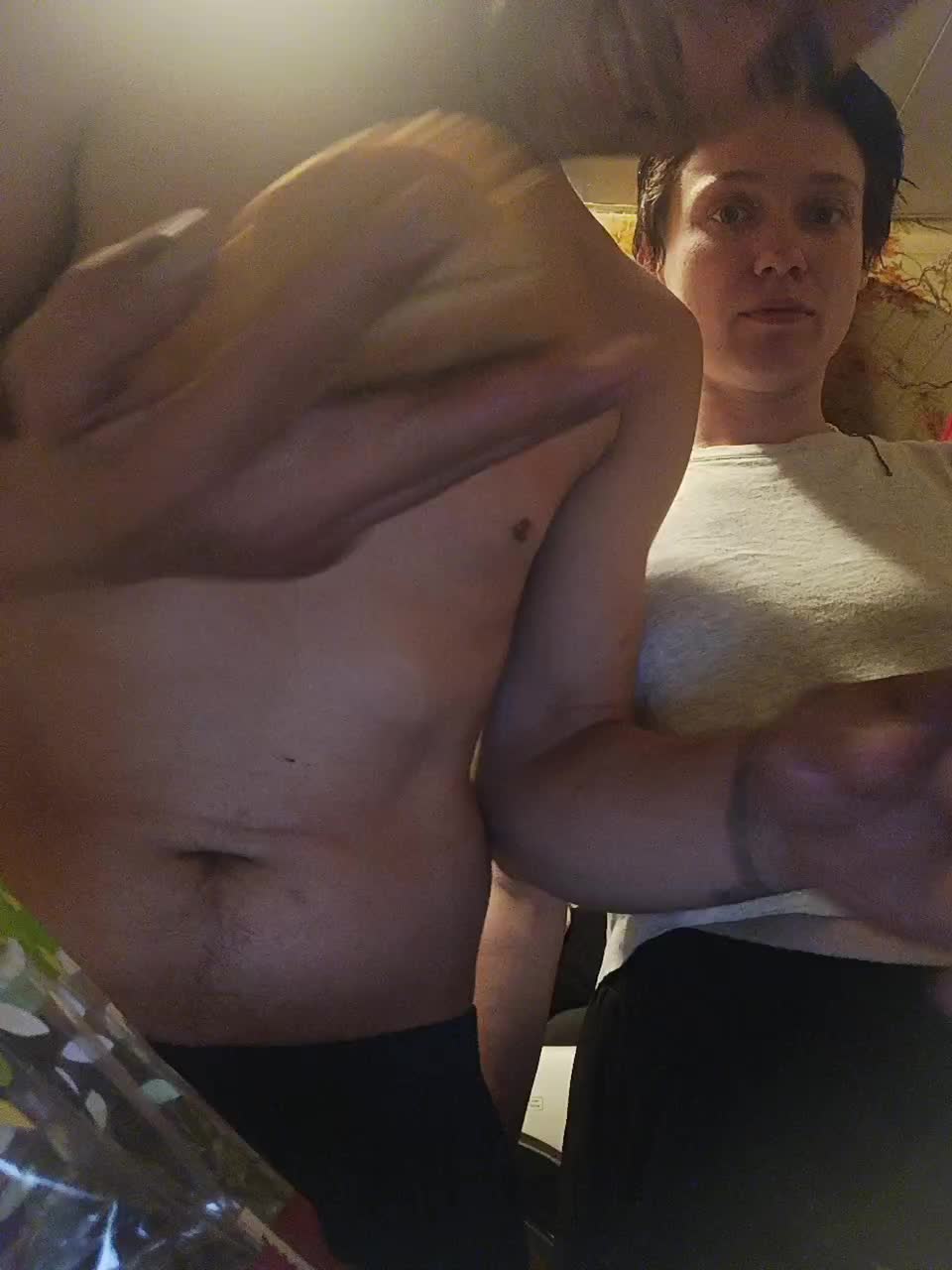 UkropNGanja Live Sex December 13, 2025