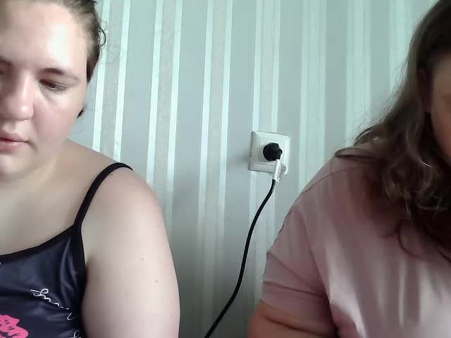 HollyXEva Live Sex December 14, 2025