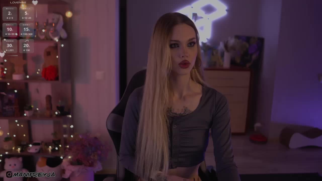 ManiFreyja Live Sex December 14, 2025