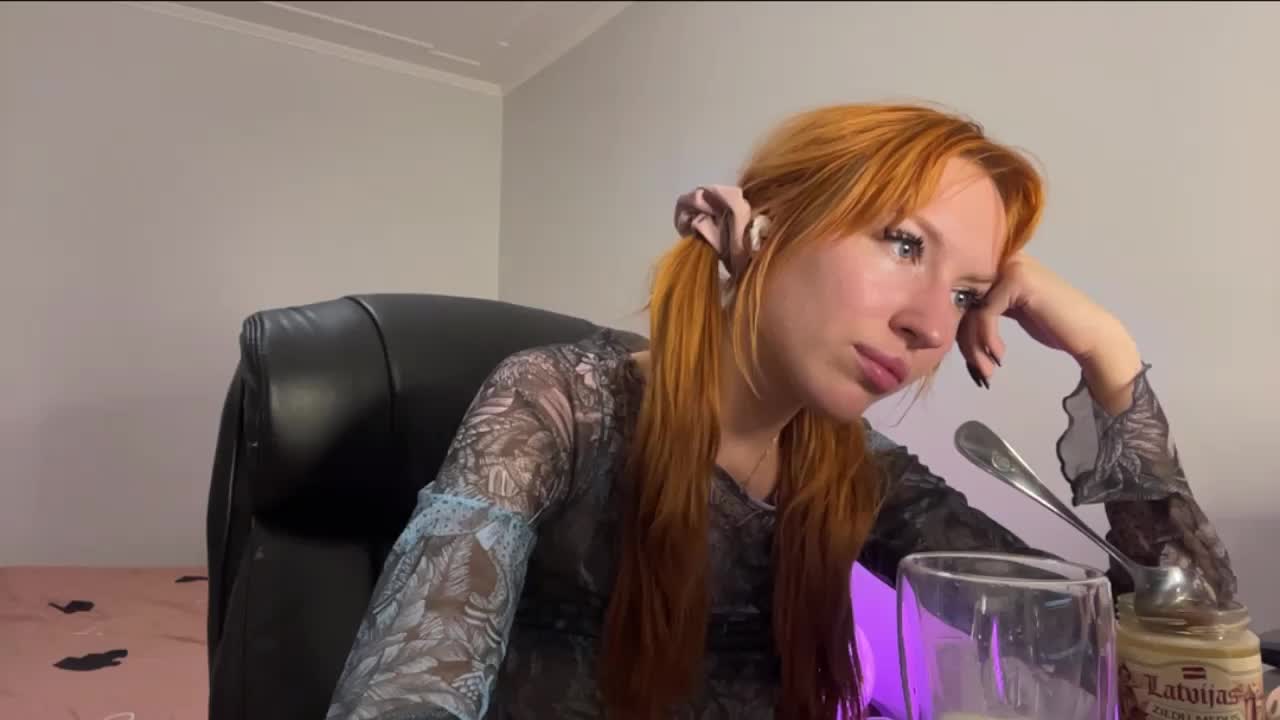 LillyMays Live Sex December 14, 2025