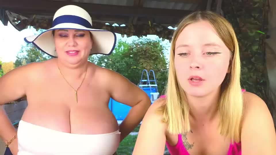 sassy_seasons Live Sex December 15, 2025