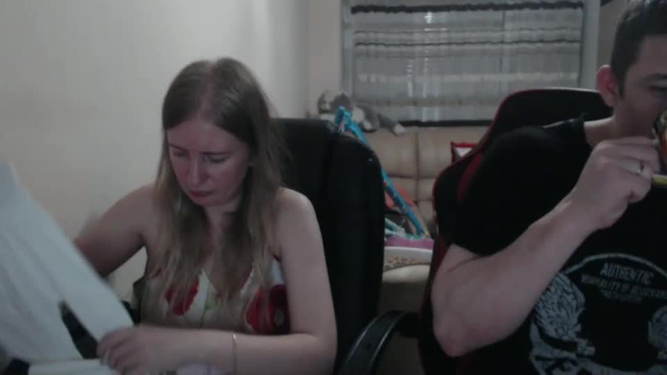 jenisandpeter Live Sex December 13, 2025
