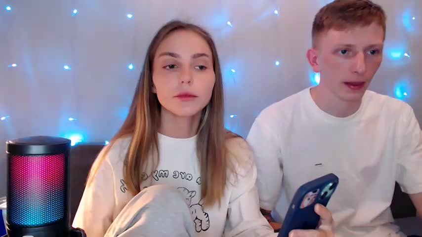 juliaanddima Live Sex December 17, 2025