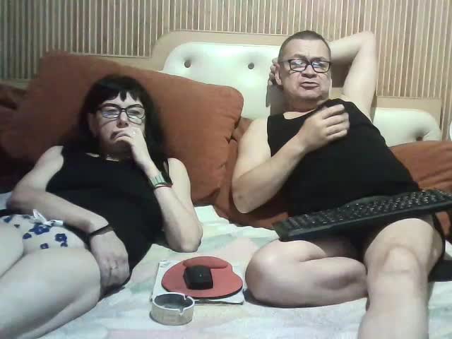 coupleofcoolx Live Sex December 14, 2025