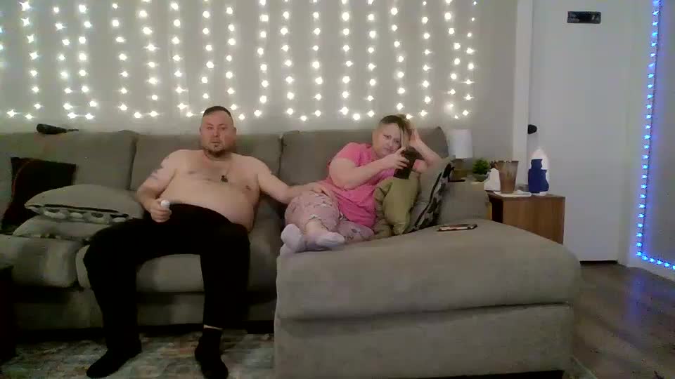 victoriaandjesse Live Sex December 17, 2025