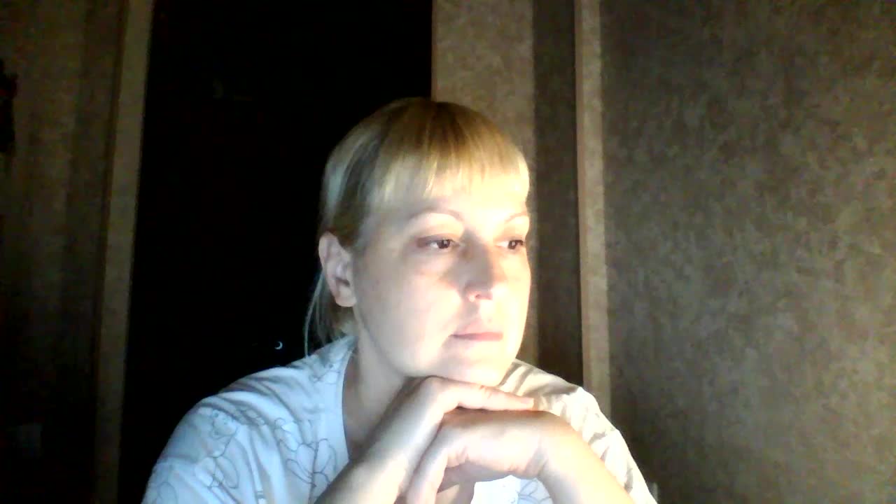 krisss2016 Live Sex December 14, 2025