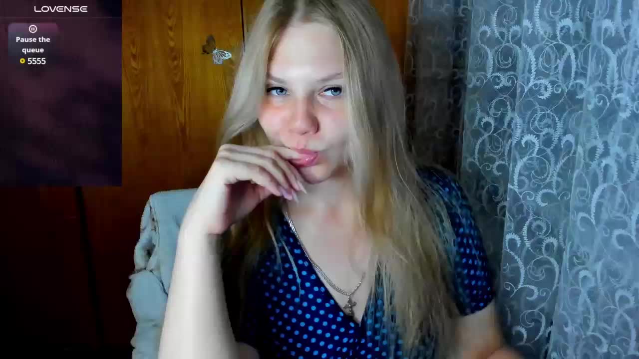 Emma-Frizea Live Sex December 14, 2025